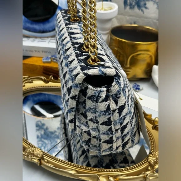 🆕TORY BURCH 🧿 NWT Kira Chevron Tweed Small Convertible Shoulder Bag, Tory Navy - Picture 5 of 14